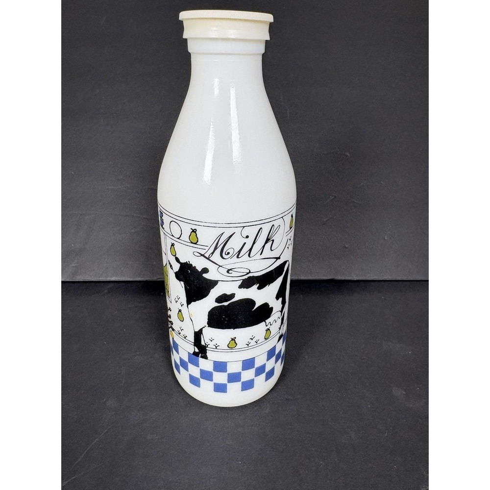 Alan Wood Lillian Vernon Milk Glass Bottle & Cap W/Cow 1984 Vintage